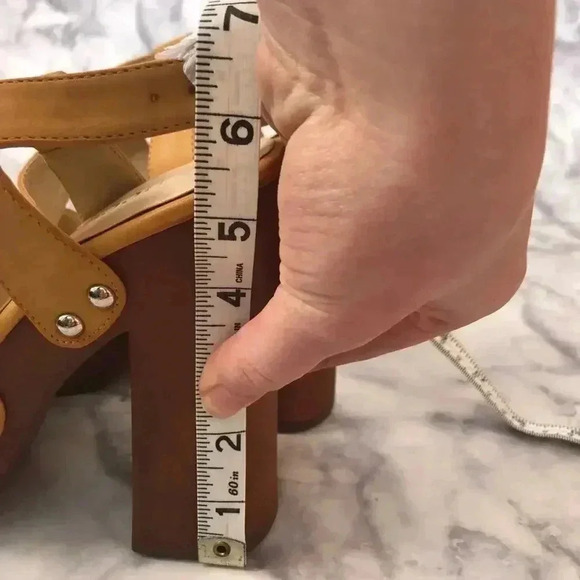 Bucco Erikine Heels Tan Faux Leather Strappy Heels Sandals Wedges Women's Size 8 - Picture 6 of 8